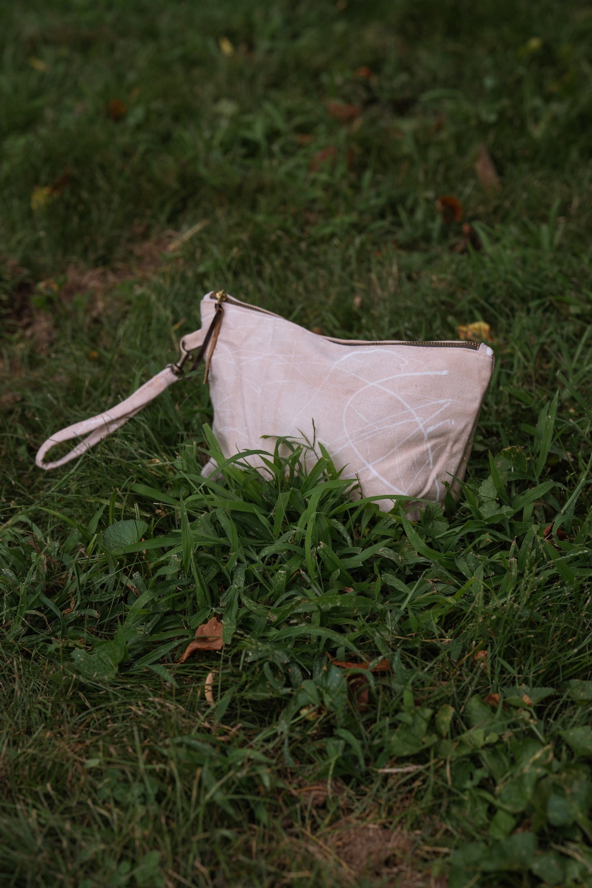 Avocado Dyed Mila Bolsita