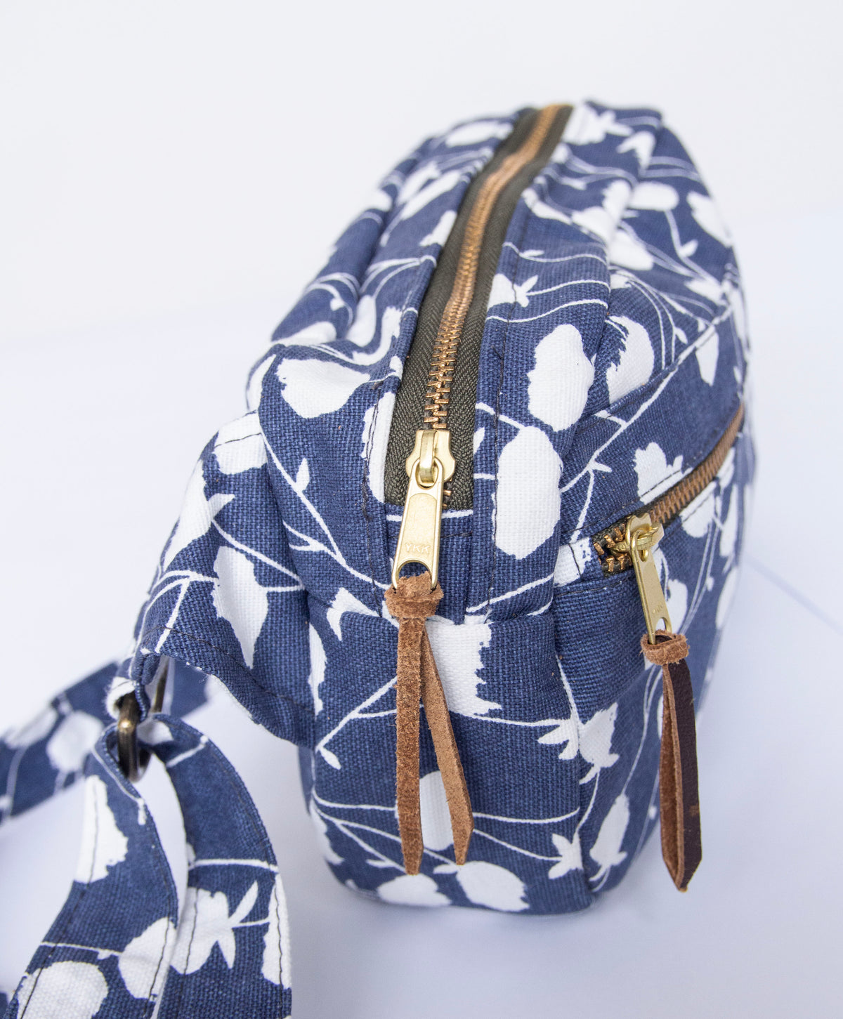 Ada Hip Pack